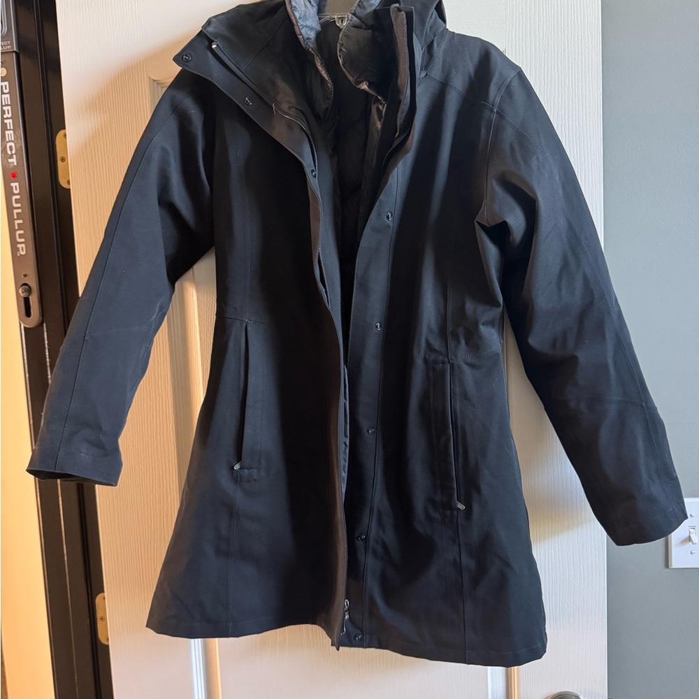 Patagonia Women's Black Jacket